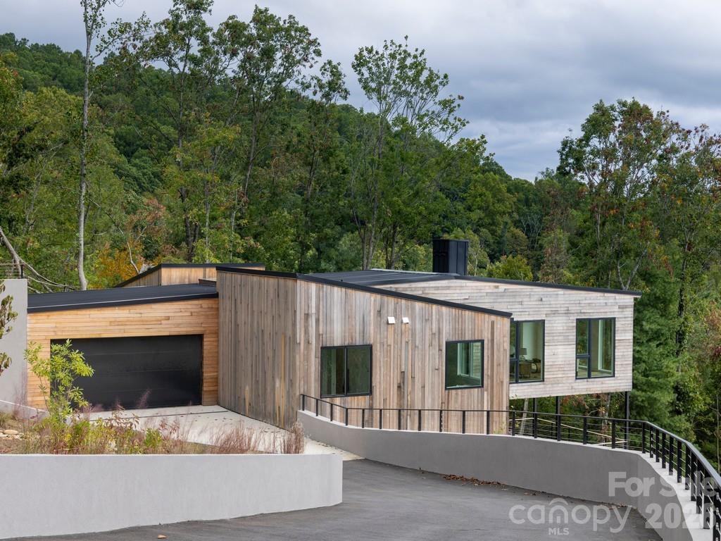641 Elk Mountain Scenic Highway Asheville NC 28804