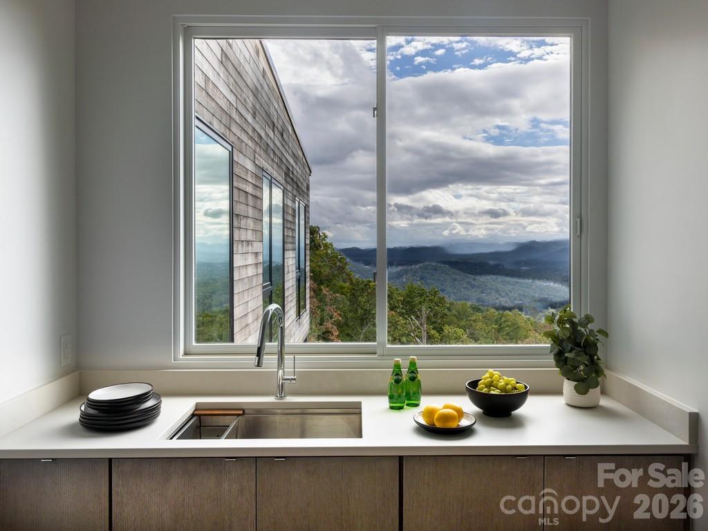 641 Elk Mountain Scenic Highway Asheville NC 28804