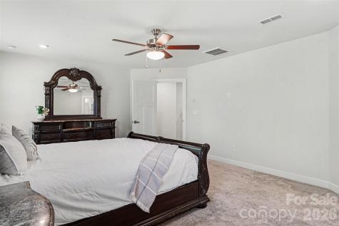 10190 Black Locust Lane Charlotte NC 28215