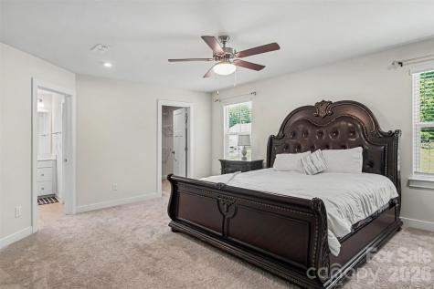 10190 Black Locust Lane Charlotte NC 28215