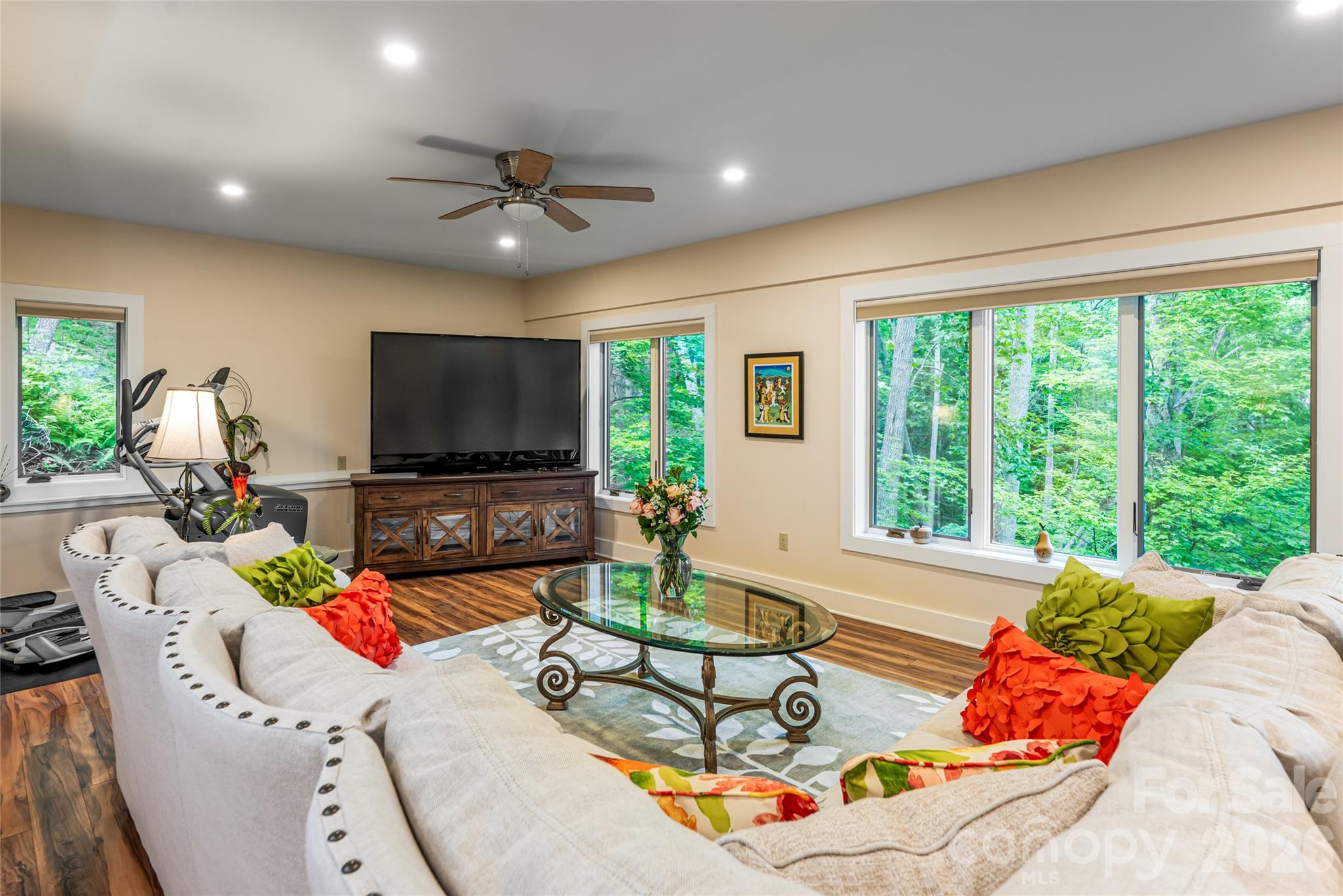163 Tweetys Knoll Burnsville NC 28714