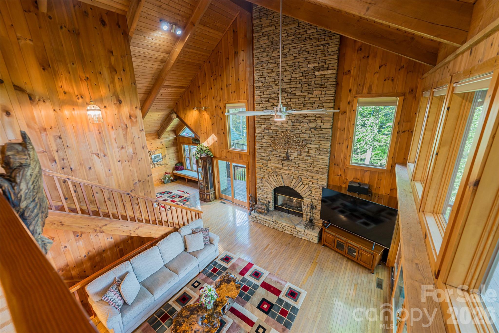 163 Tweetys Knoll Burnsville NC 28714