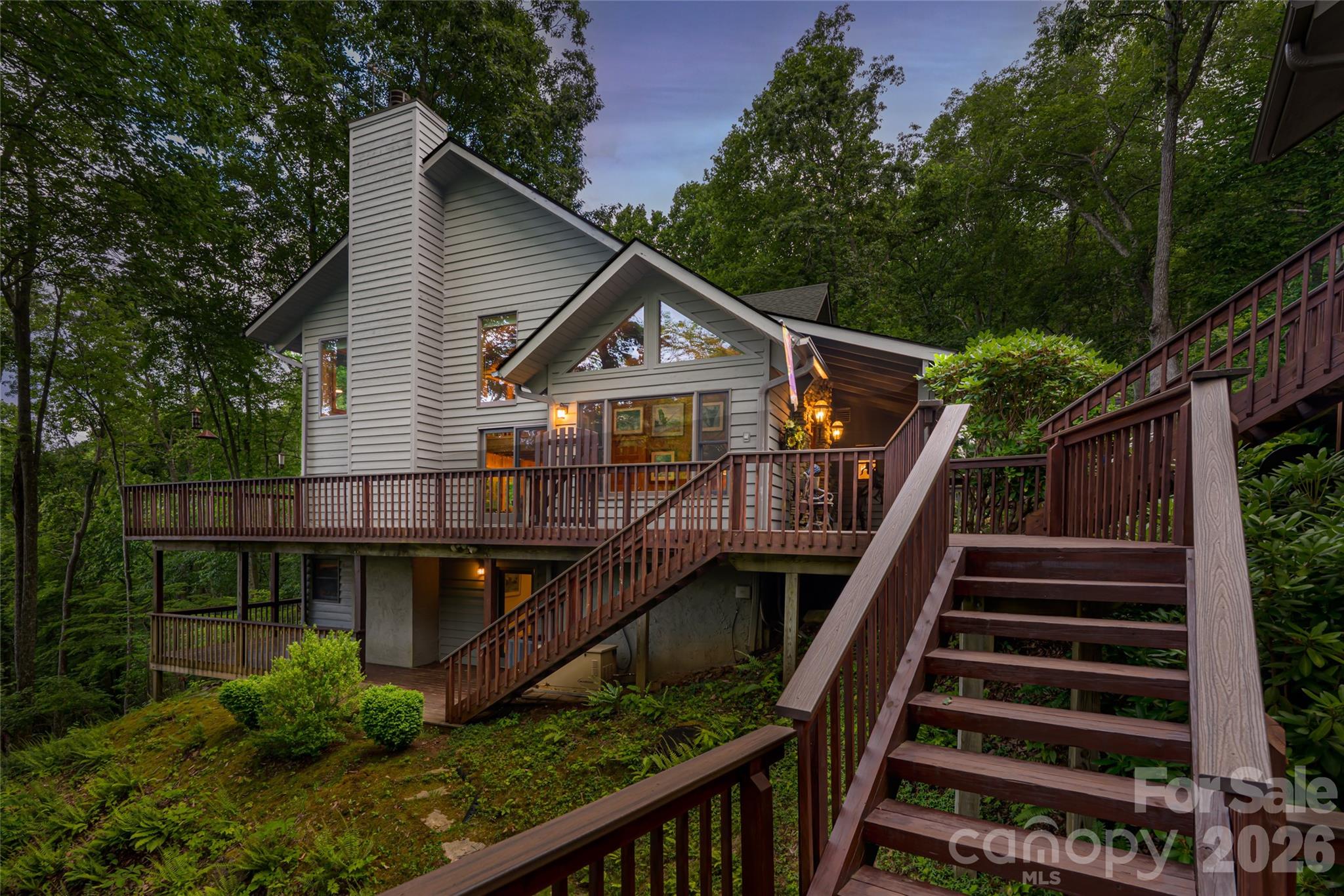 163 Tweetys Knoll Burnsville NC 28714