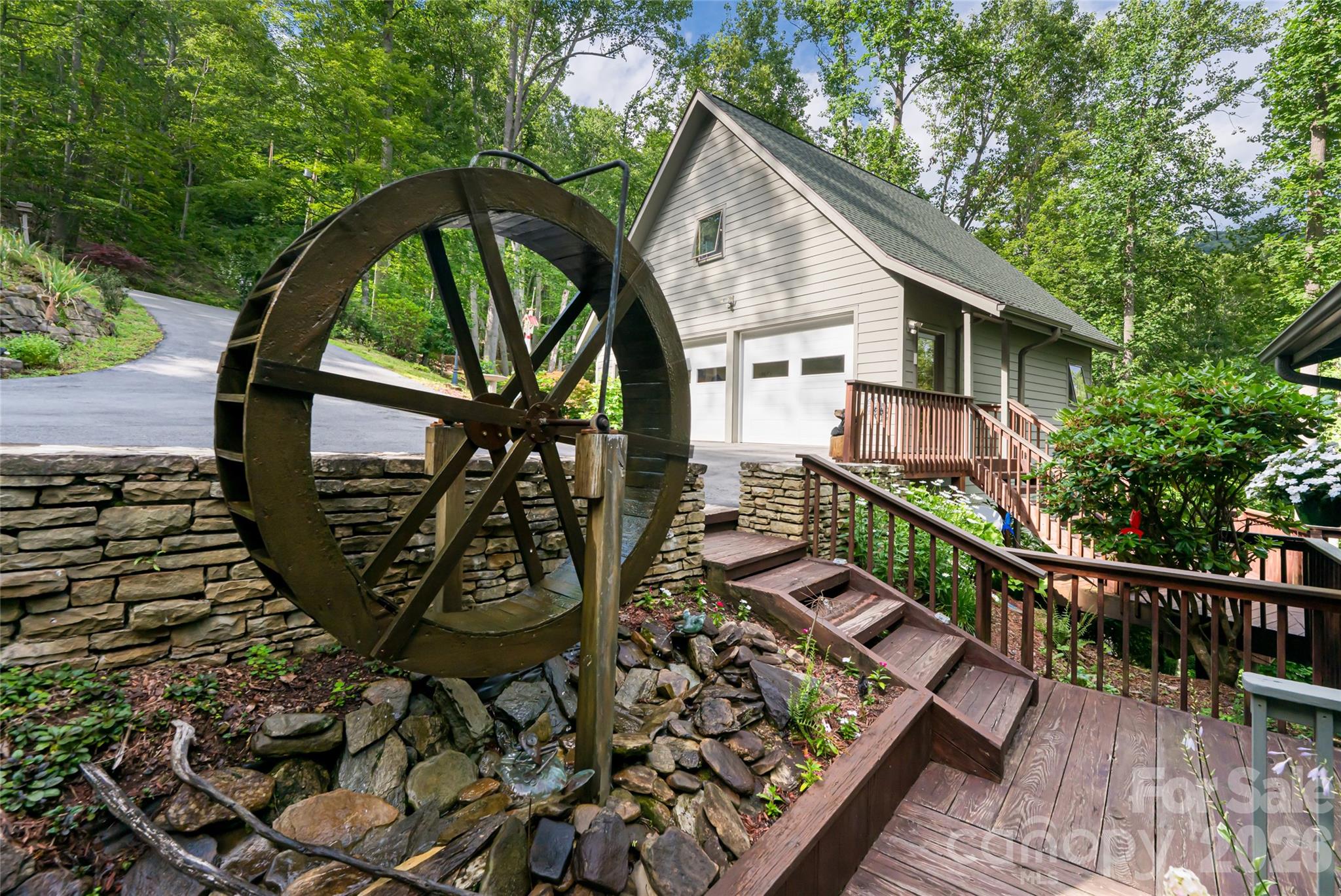 163 Tweetys Knoll Burnsville NC 28714