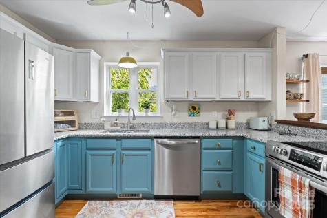 132 Annandale Avenue Asheville NC 28801