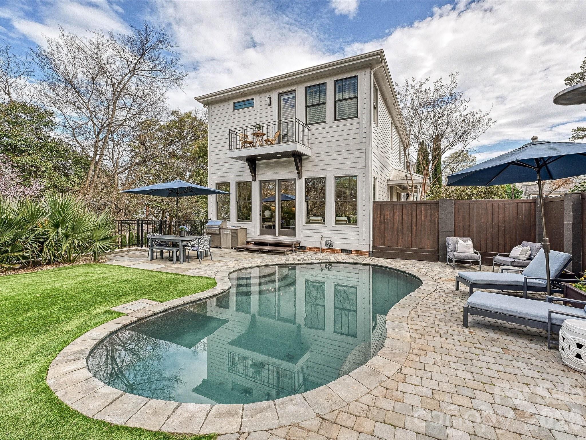 1111 Pierce Street Charlotte NC 28203