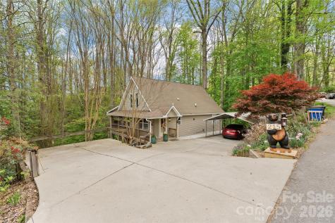 215 Atkins Loop Lake Junaluska NC 28745