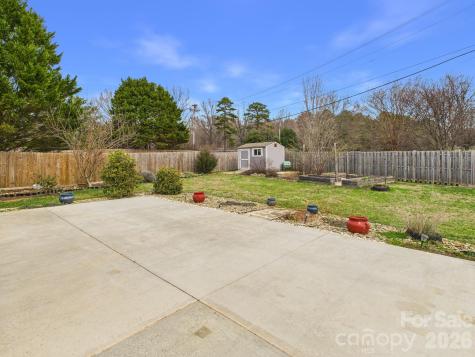 105 Milroy Lane Mooresville NC 28115