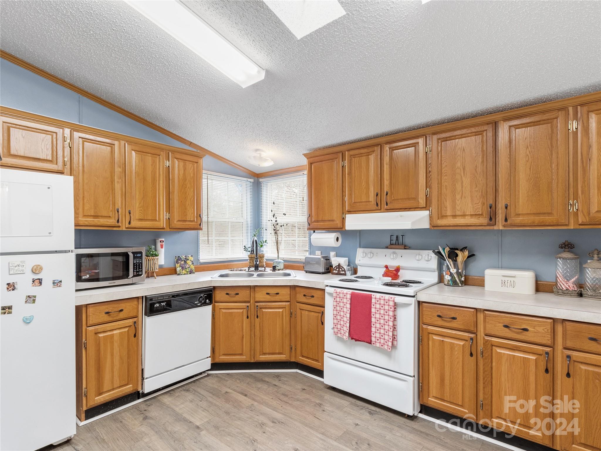 93 Brookside Drive Burnsville NC 28714