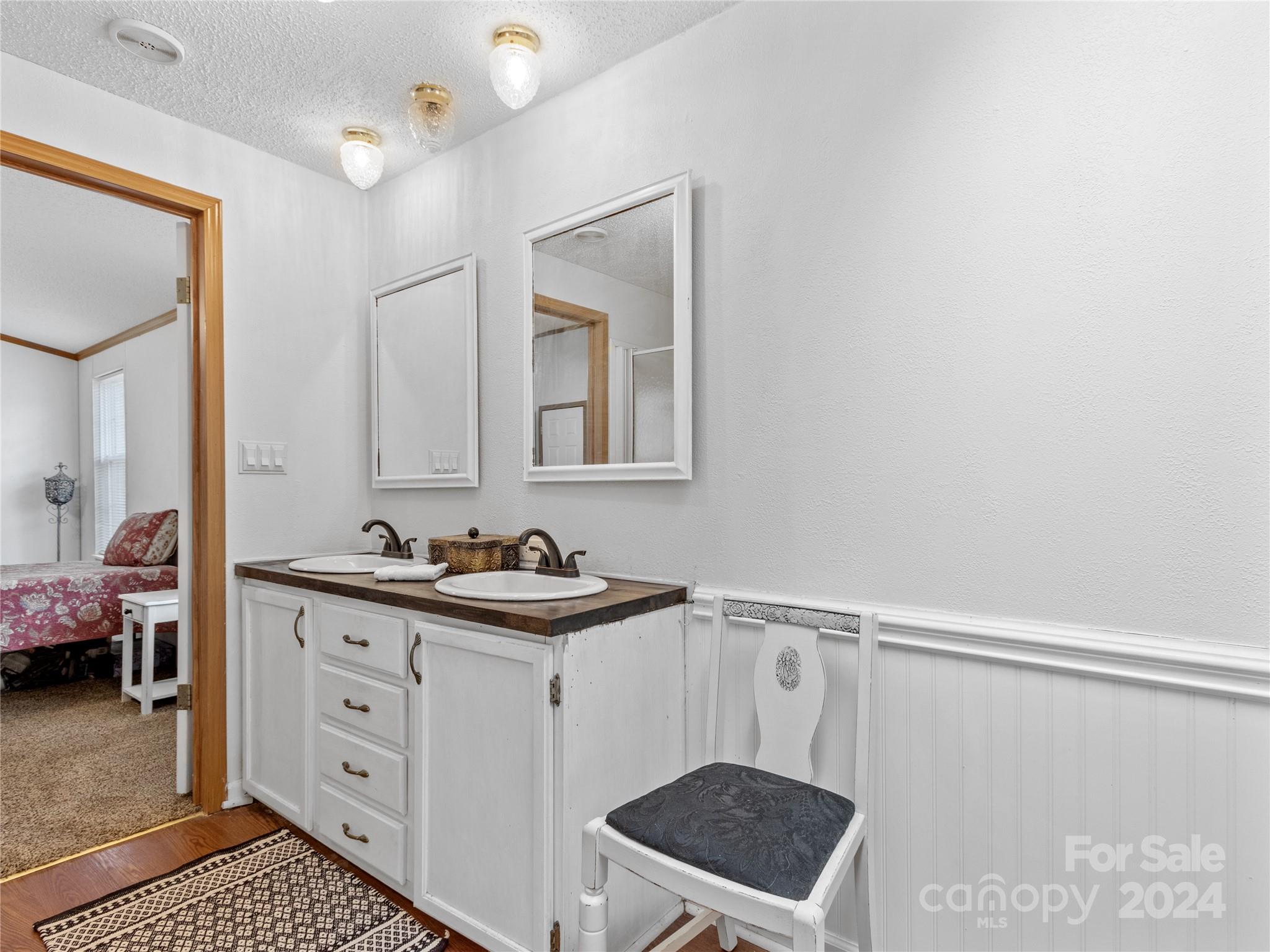 93 Brookside Drive Burnsville NC 28714