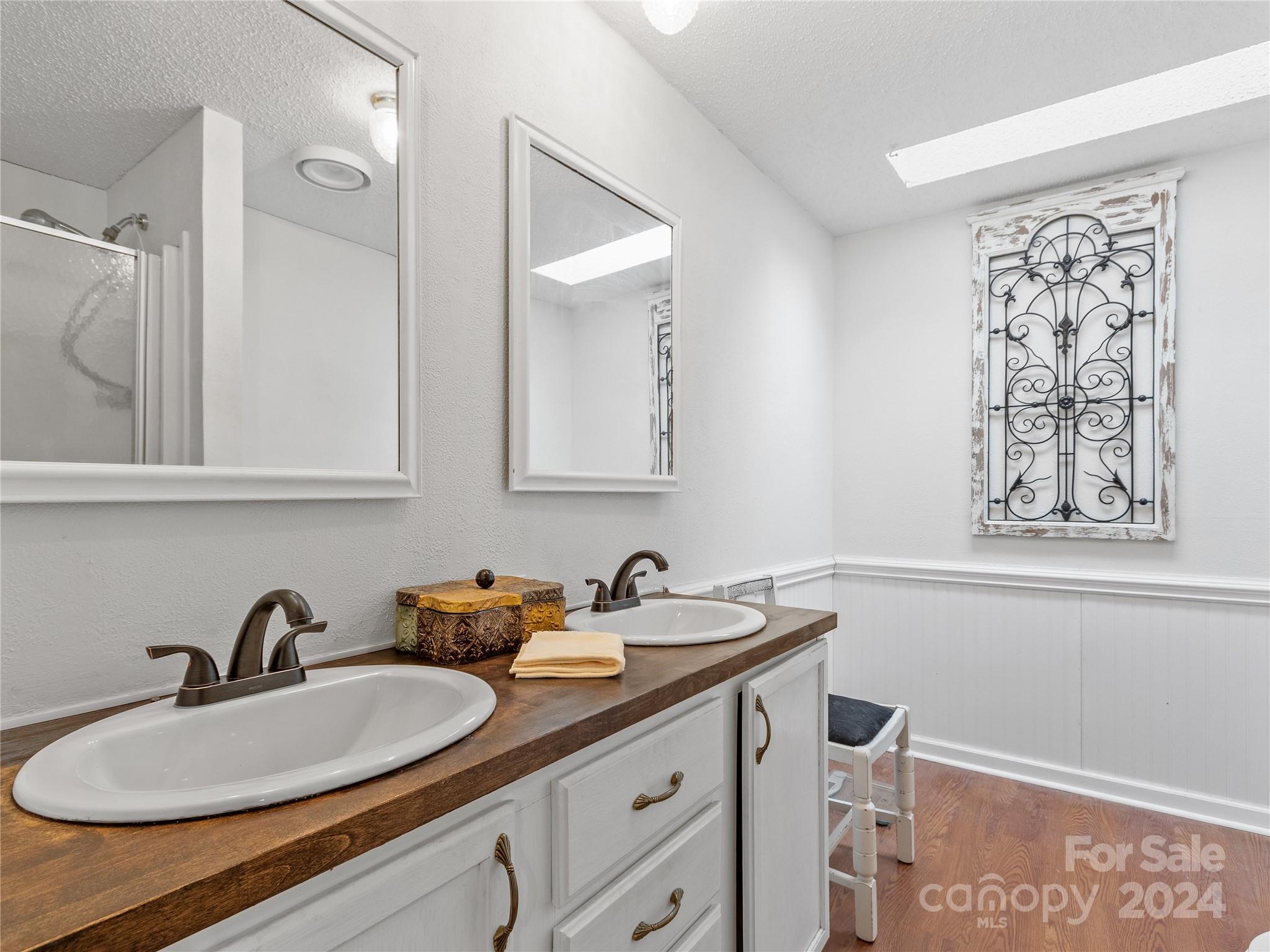 93 Brookside Drive Burnsville NC 28714