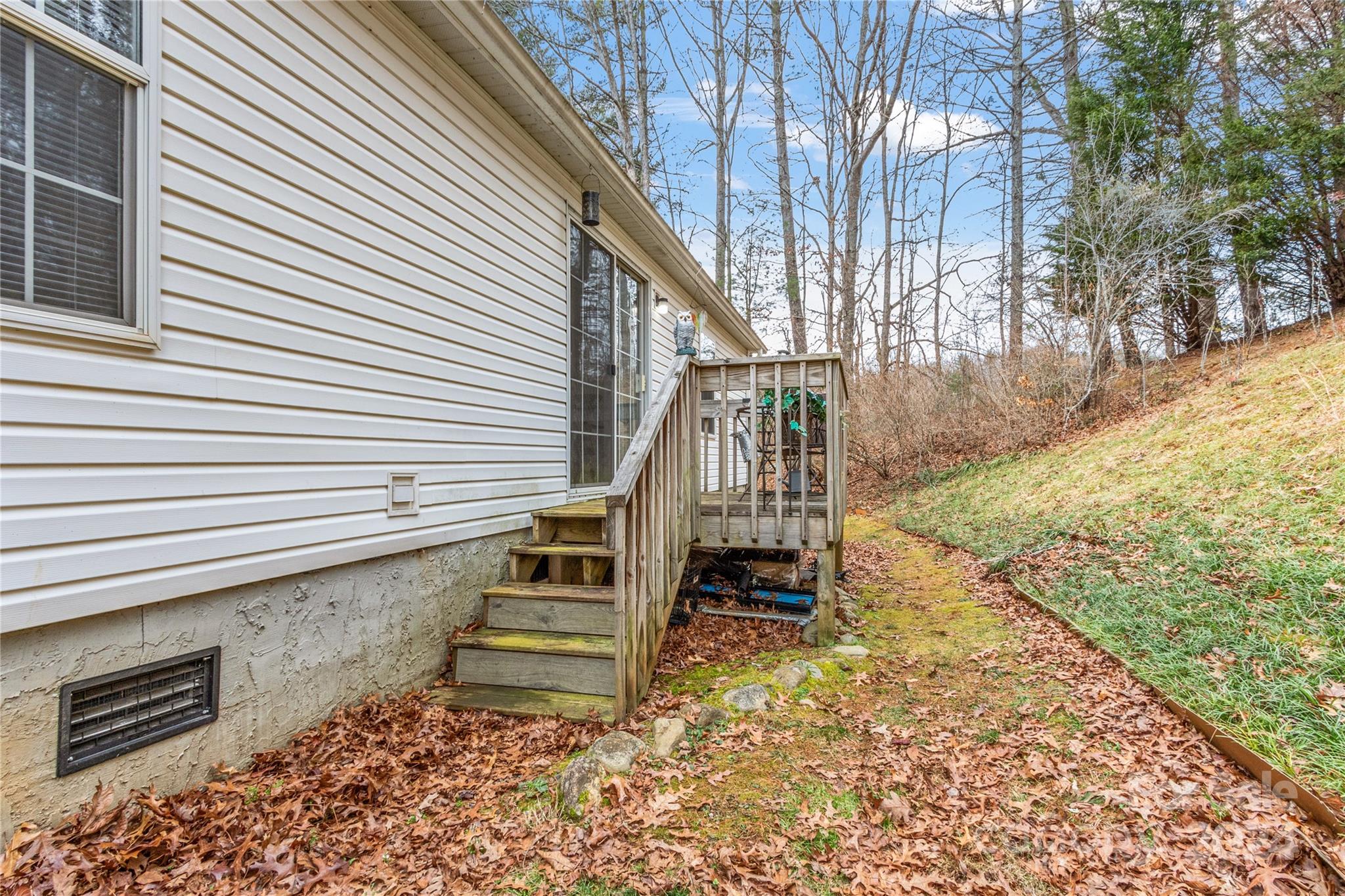 93 Brookside Drive Burnsville NC 28714