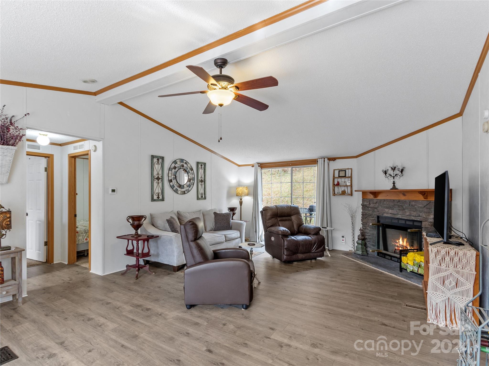 93 Brookside Drive Burnsville NC 28714