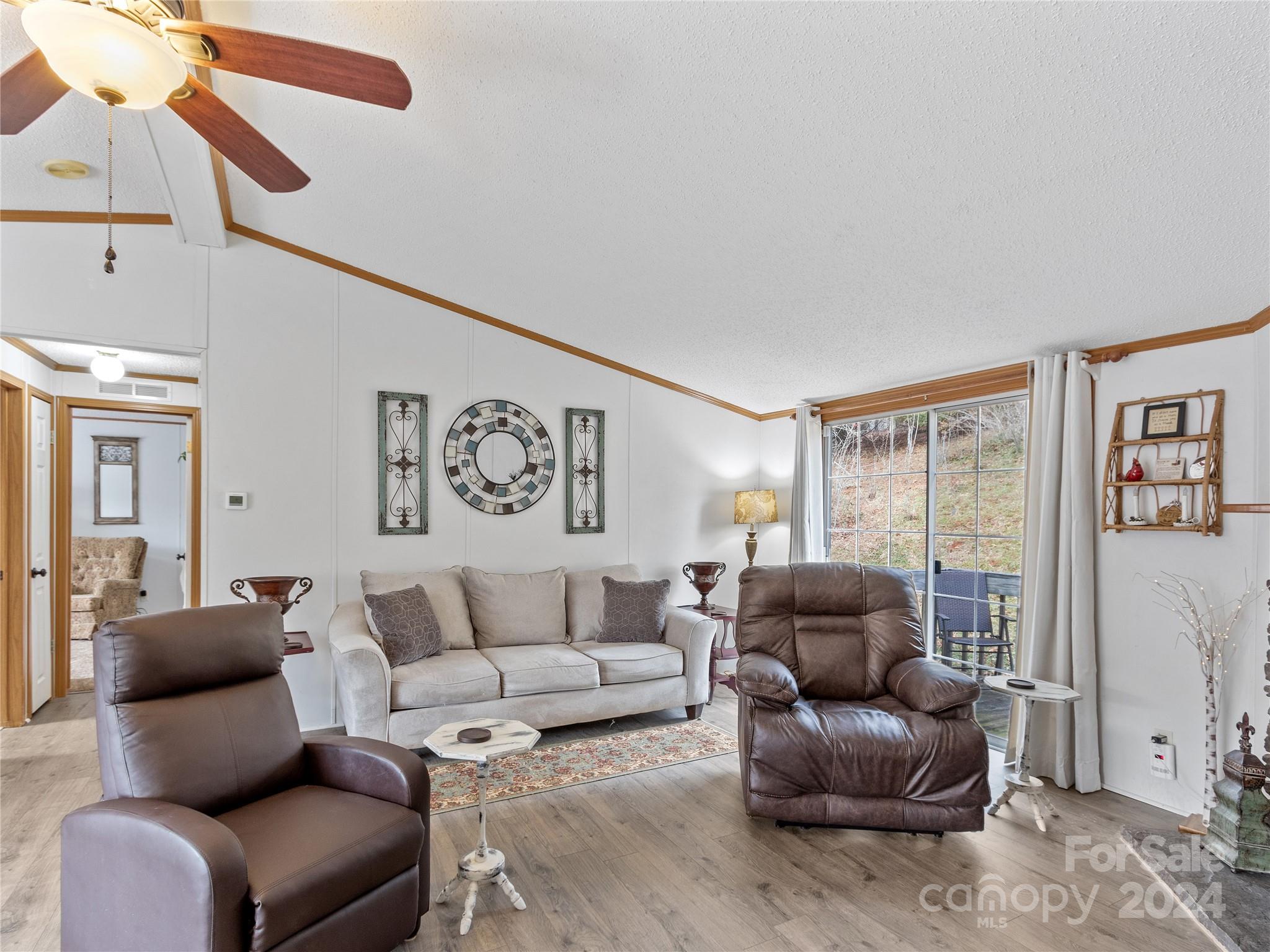 93 Brookside Drive Burnsville NC 28714