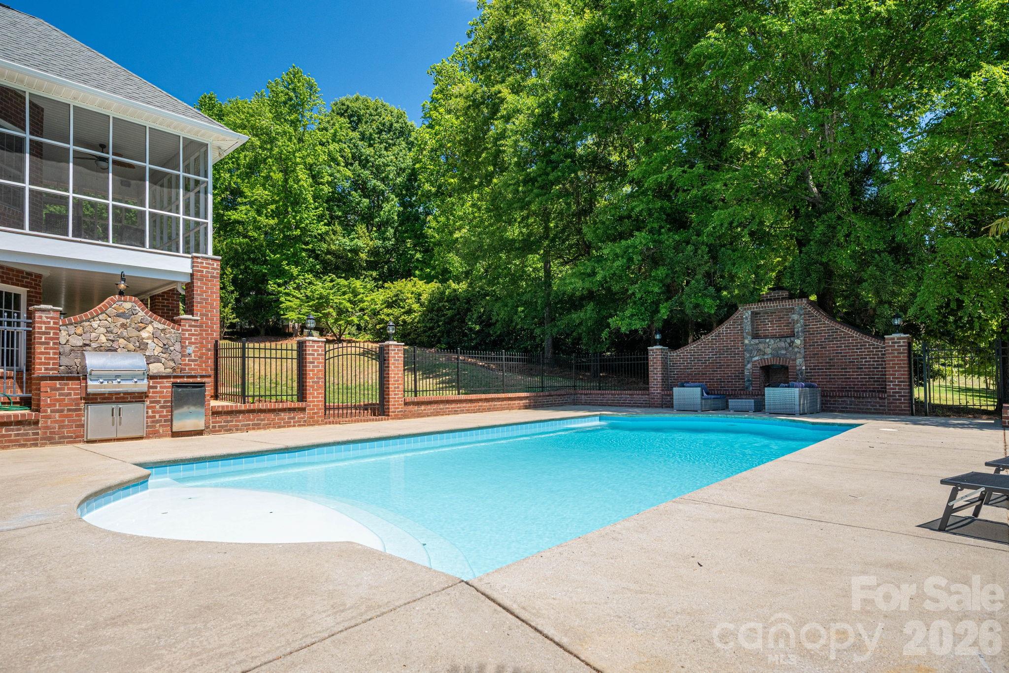 1000 Ashley Place Belmont NC 28012