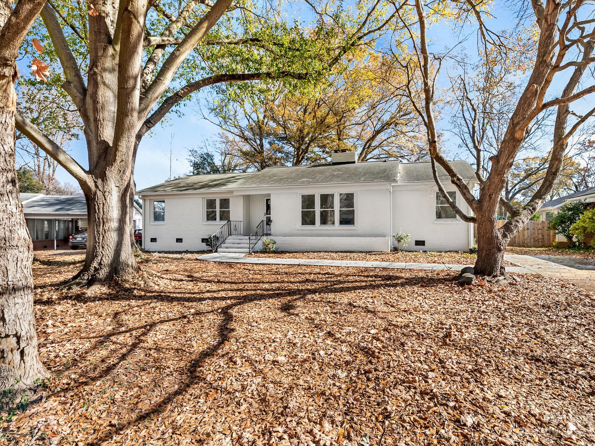 5228 Wedgewood Drive Charlotte NC 28210