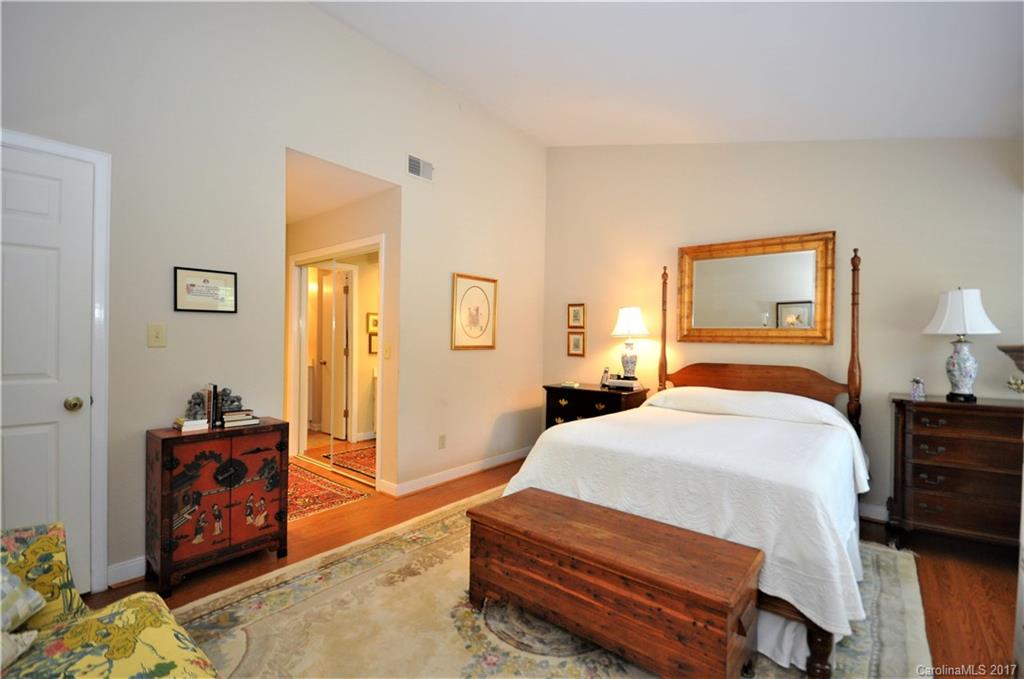 6418 Brandonwood Court Charlotte NC 28226