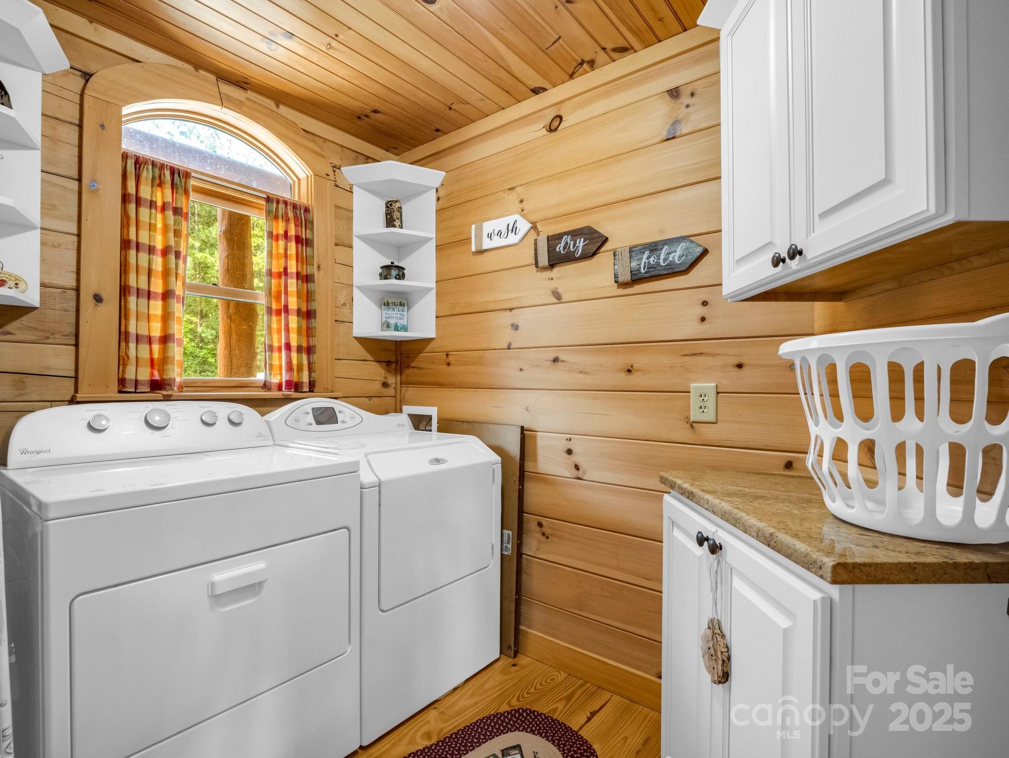 219 Highland Heights Lake Lure NC 28746