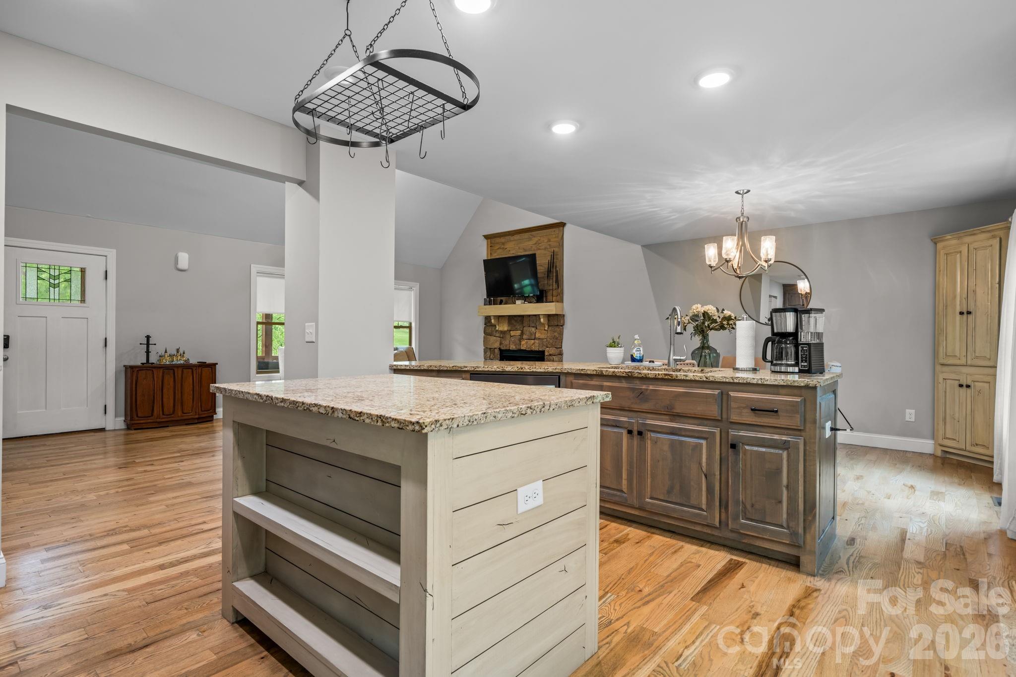 124 Maplewood Court Hudson NC 28638