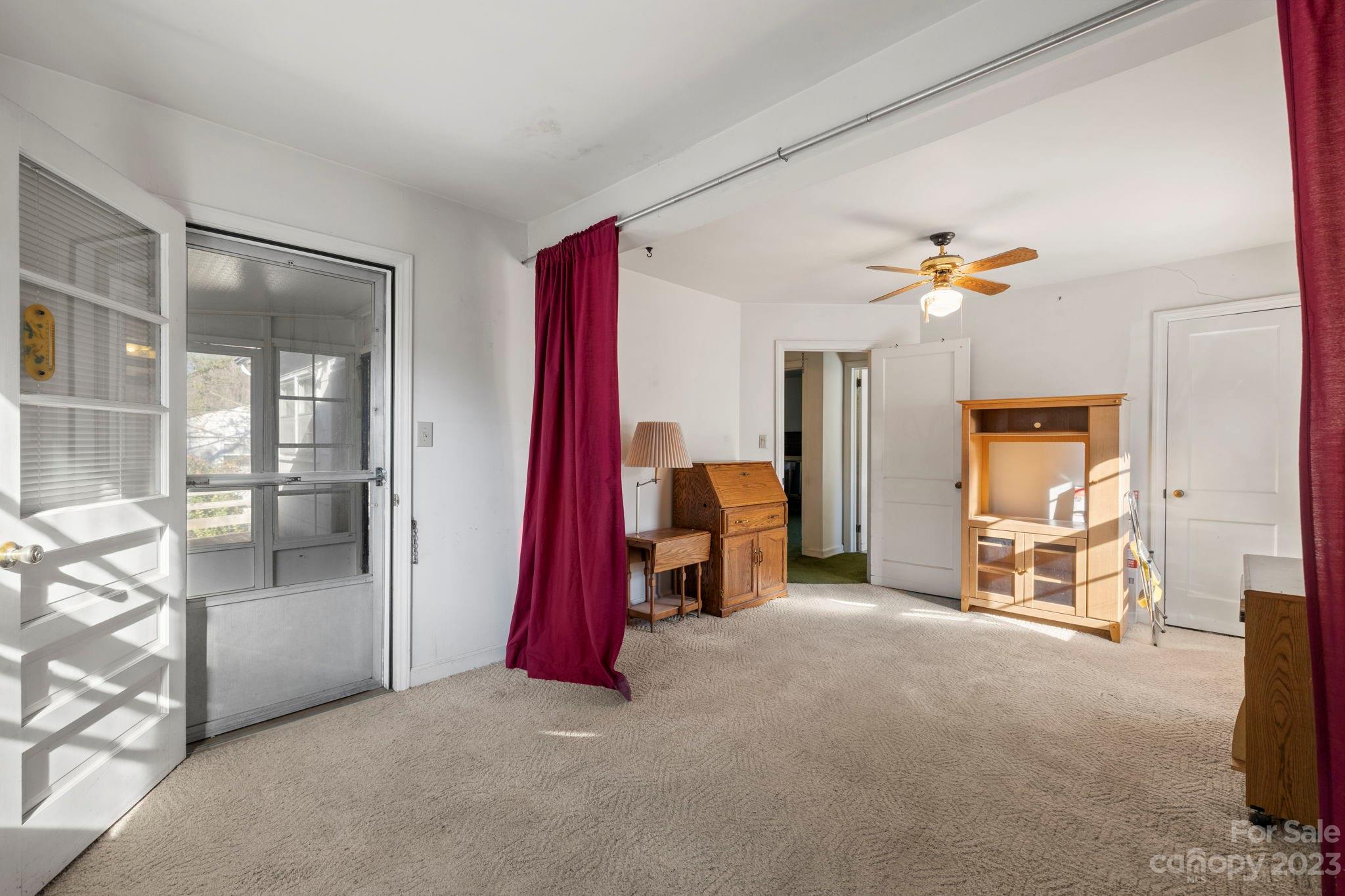 47 Baker Place Asheville NC 28806