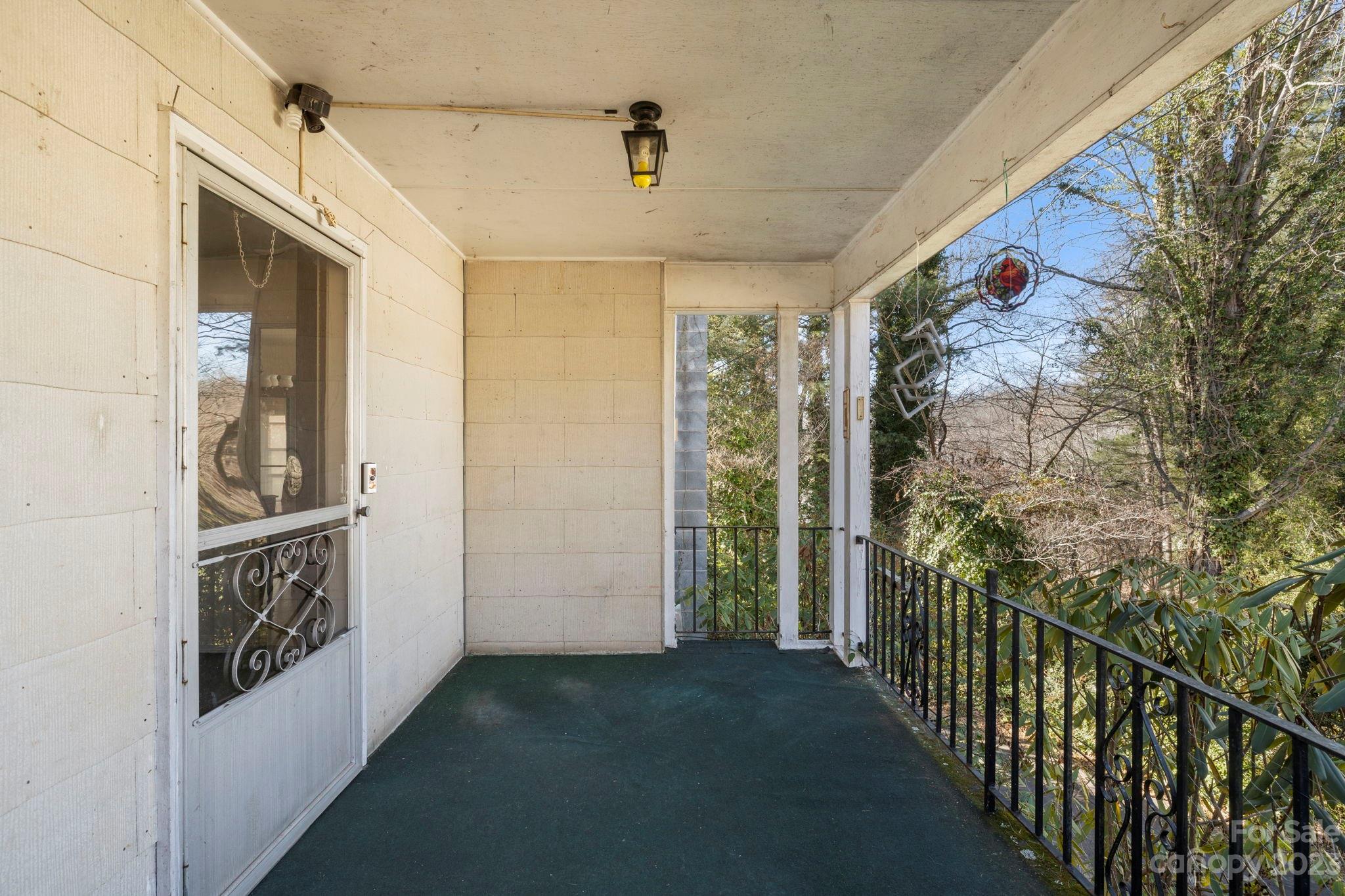 47 Baker Place Asheville NC 28806