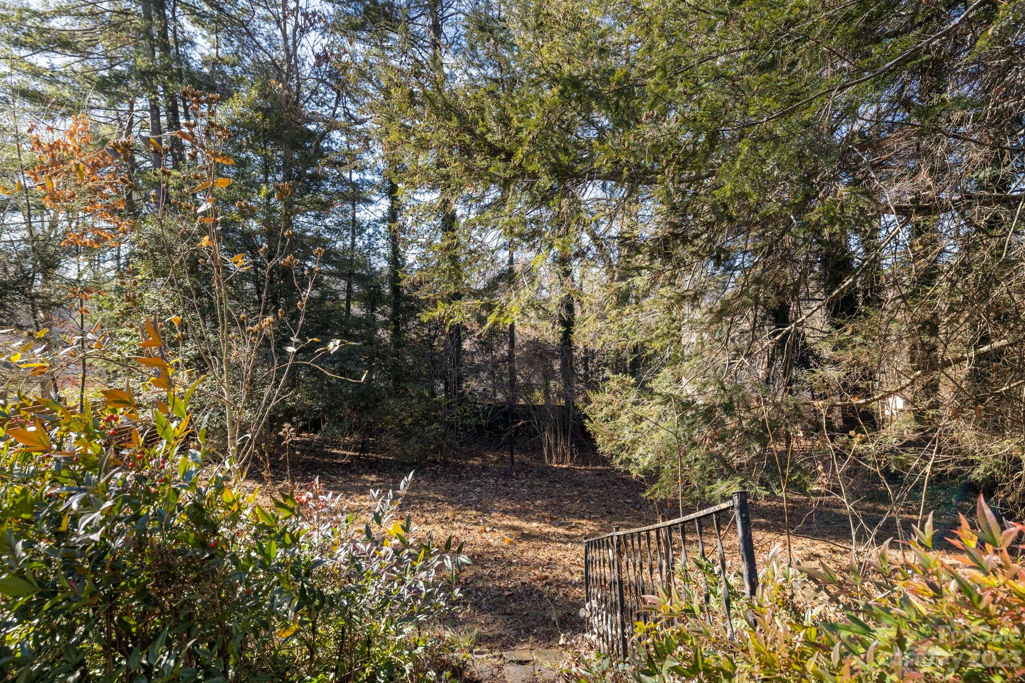 47 Baker Place Asheville NC 28806
