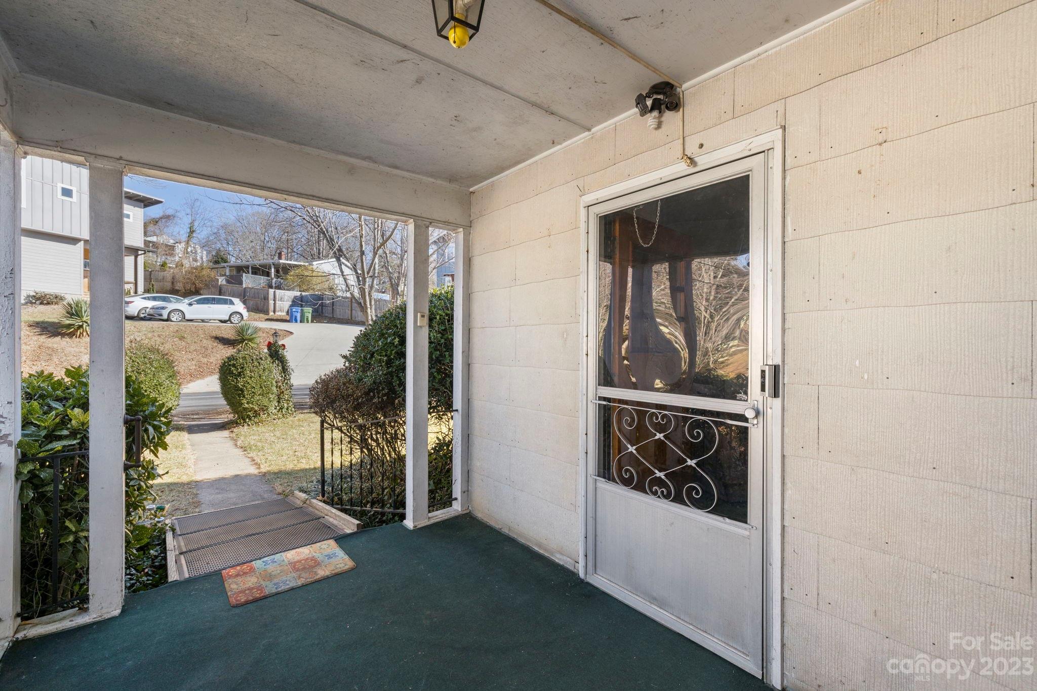 47 Baker Place Asheville NC 28806