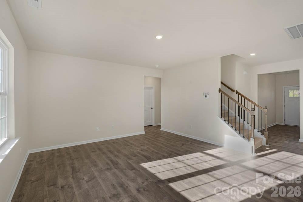 437 Falcon Lane Lexington NC 27295