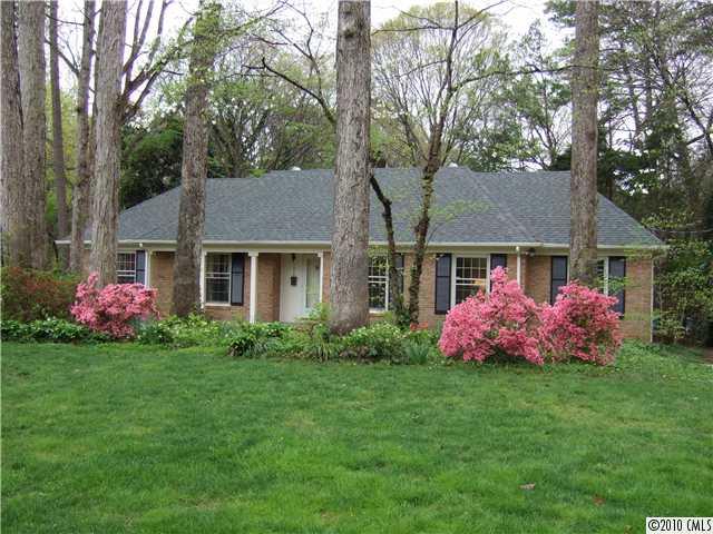 1216 Kingscross Drive Charlotte NC 28211