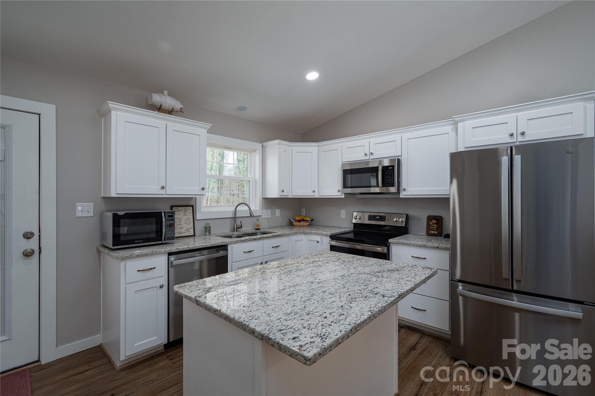 660 W 9th Street Newton NC 28658