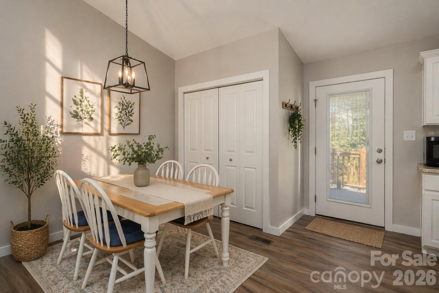 660 W 9th Street Newton NC 28658