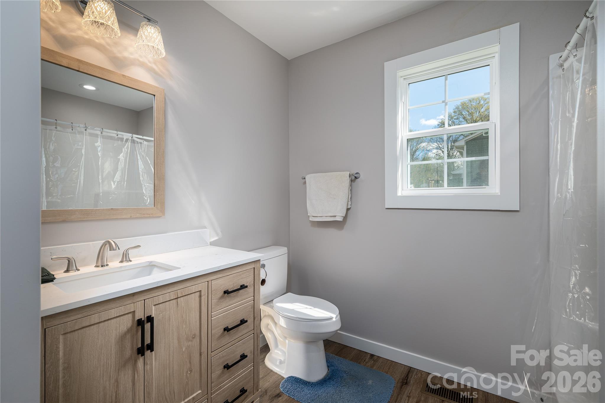 660 W 9th Street Newton NC 28658