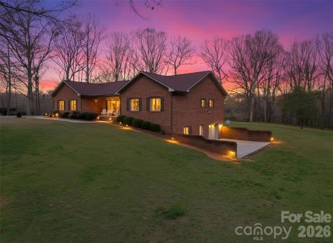 328 Davidson Court Taylorsville NC 28681