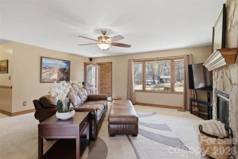 328 Davidson Court Taylorsville NC 28681