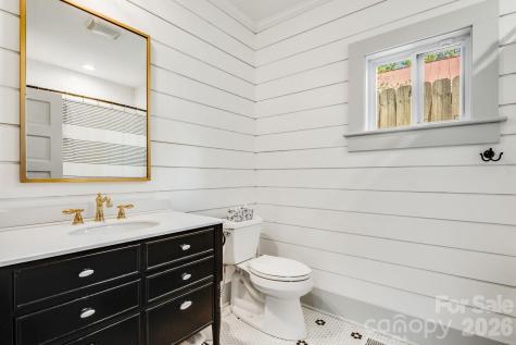 72 Woodlawn Avenue Asheville NC 28801