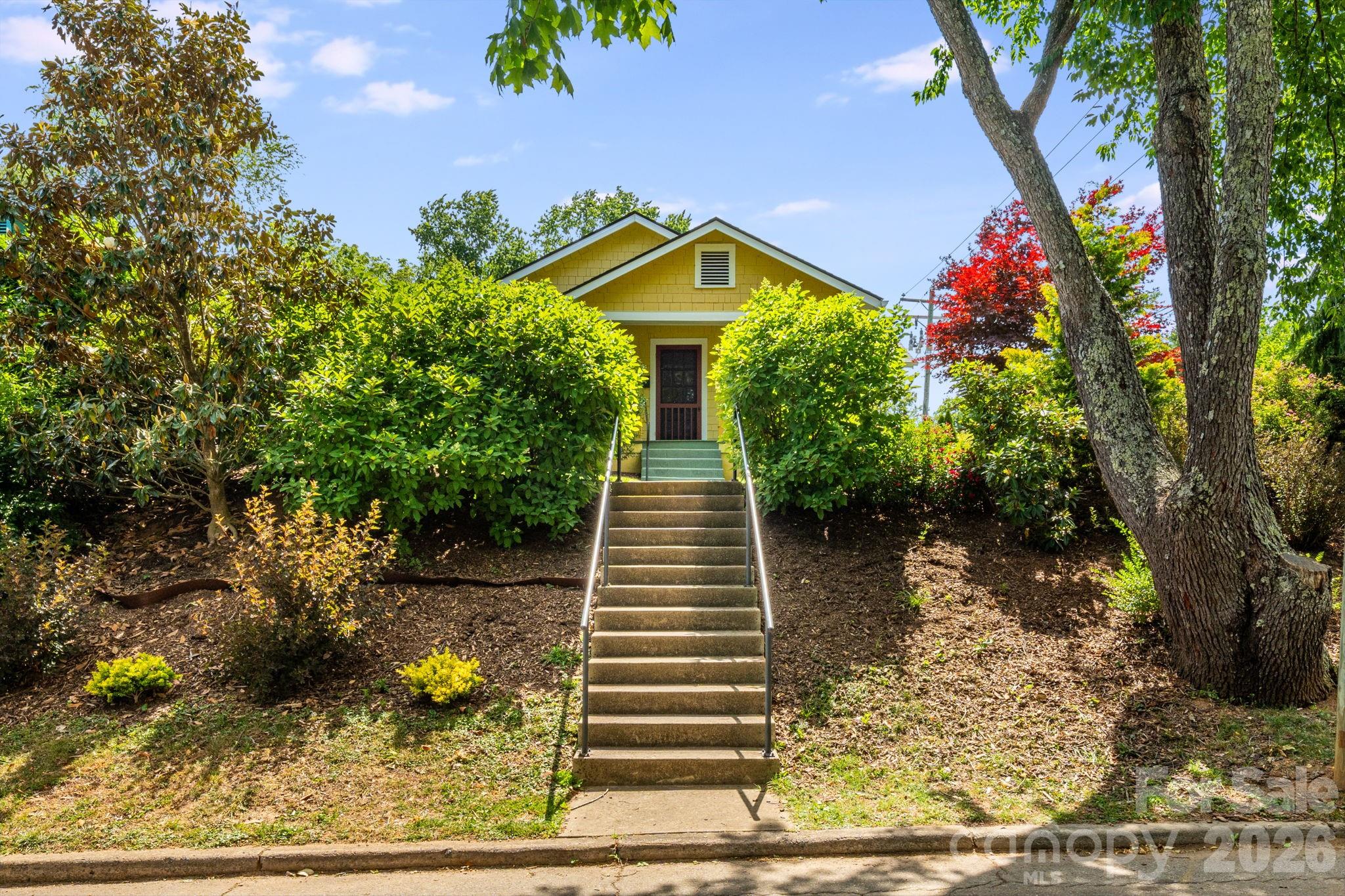 72 Woodlawn Avenue Asheville NC 28801