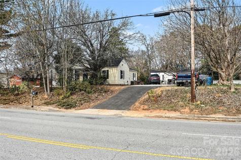 1477 Flat Creek Road Lancaster SC 29720