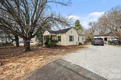 1477 Flat Creek Road Lancaster SC 29720