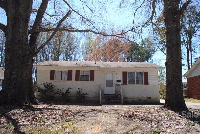 4706 Holloway Street Charlotte NC 28213