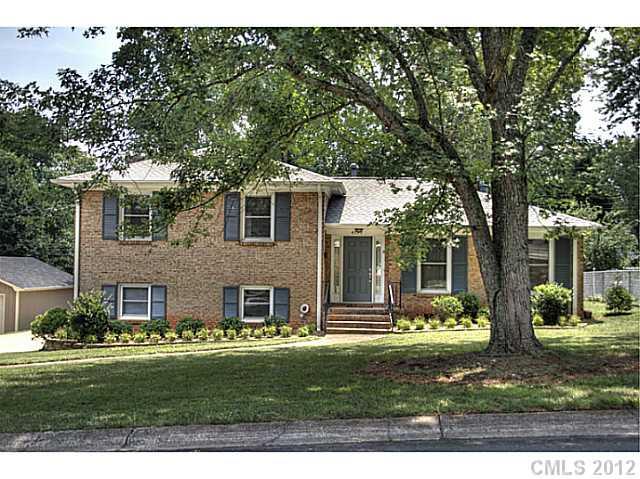 4923 Currituck Drive Charlotte NC 28210