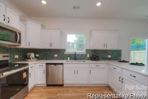 1617 Pelican Court Salisbury NC 28144