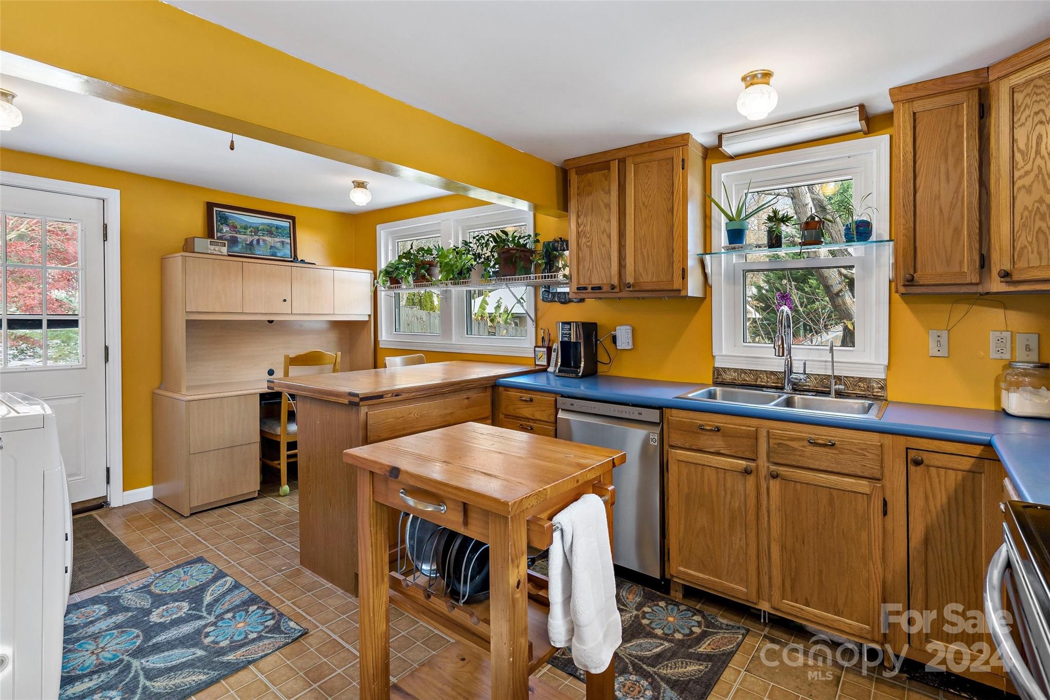 106 Kerlee Street Black Mountain NC 28711