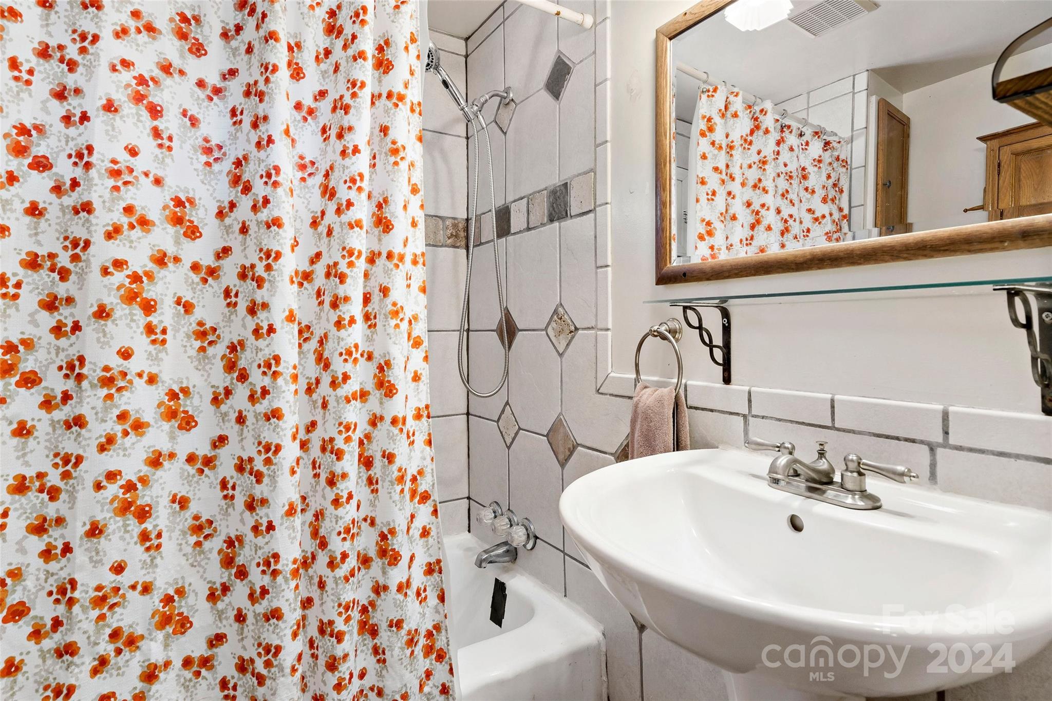 106 Kerlee Street Black Mountain NC 28711