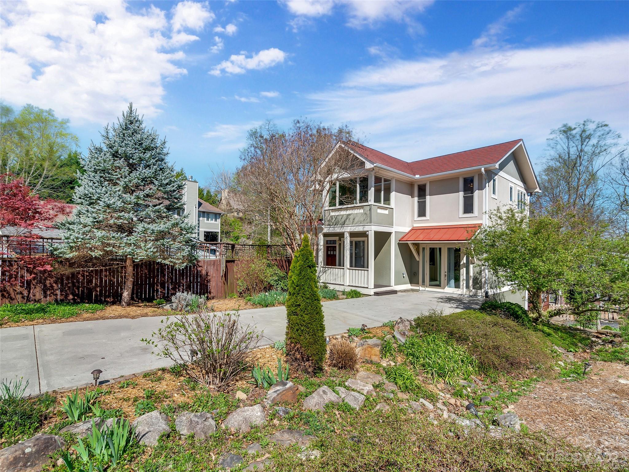 22 Sunrise Drive Asheville NC 28806