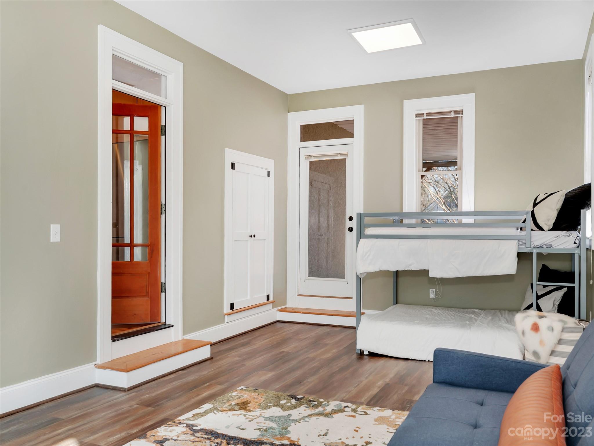 22 Sunrise Drive Asheville NC 28806