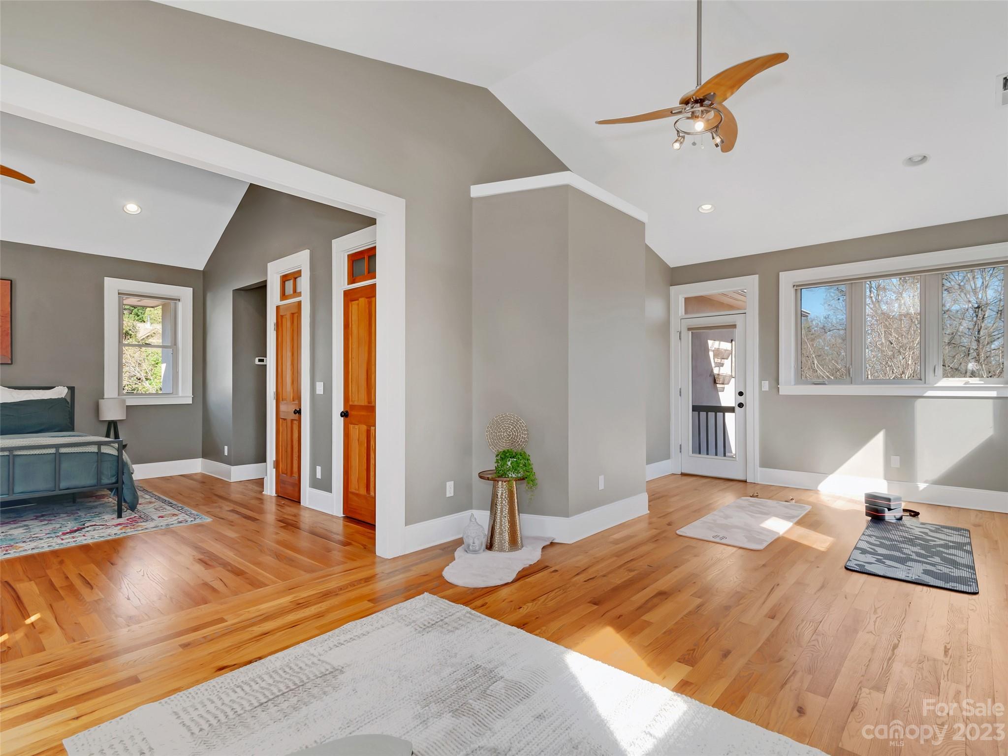 22 Sunrise Drive Asheville NC 28806