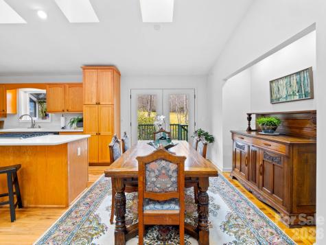 33 Ugedaliyvi Court Brevard NC 28712