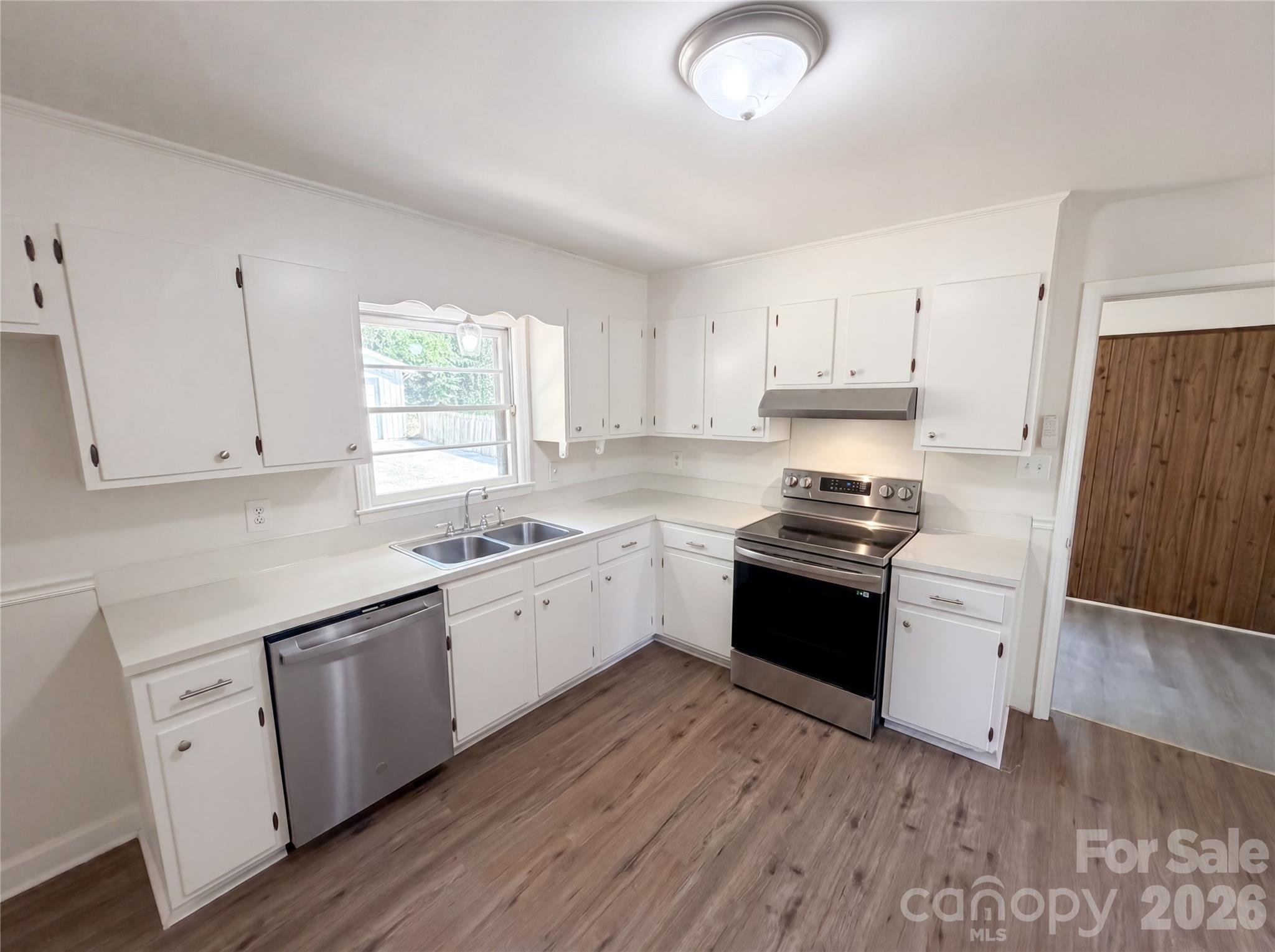 1815 Weststone Drive Charlotte NC 28208