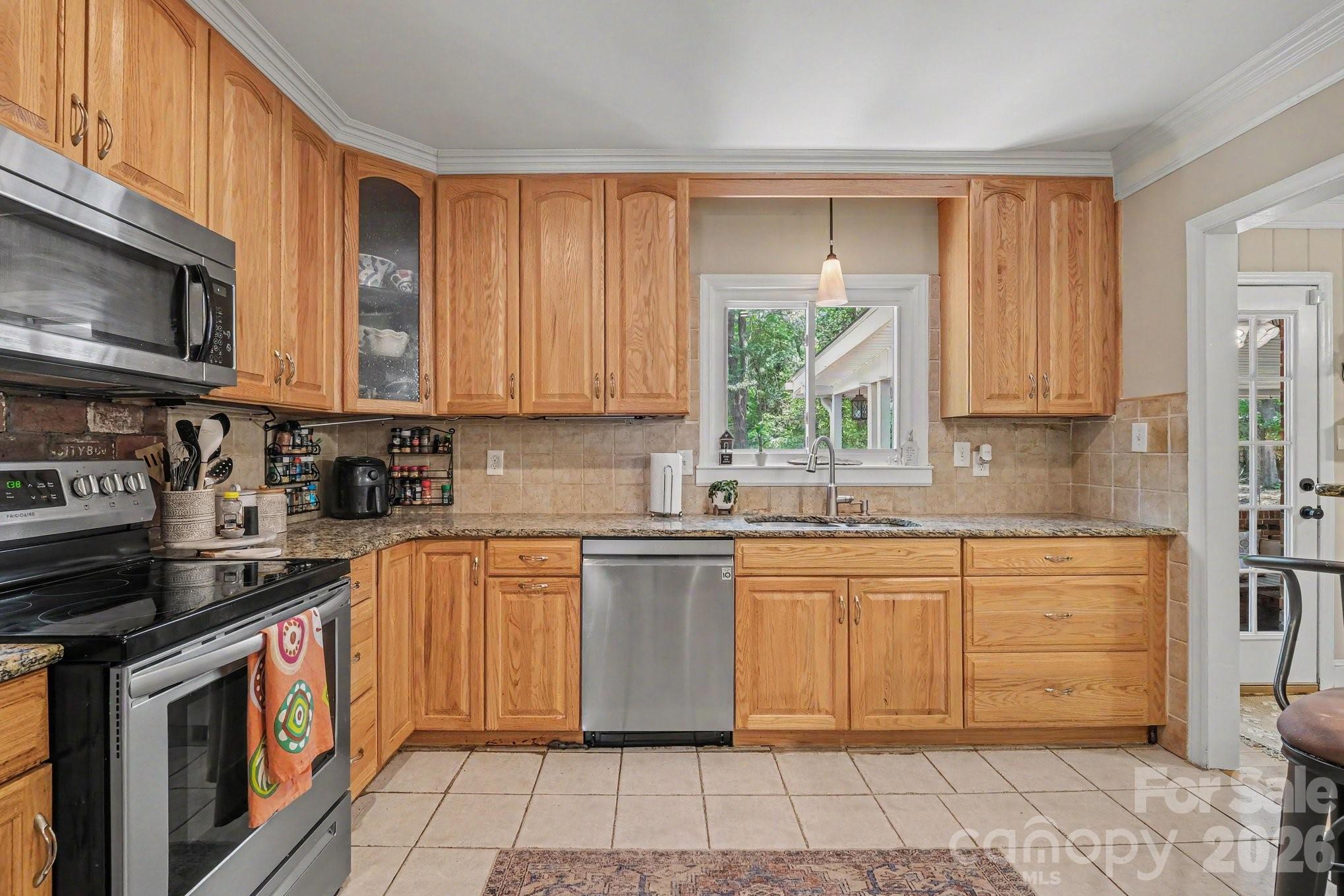 6641 Brookmeade Drive Charlotte NC 28226
