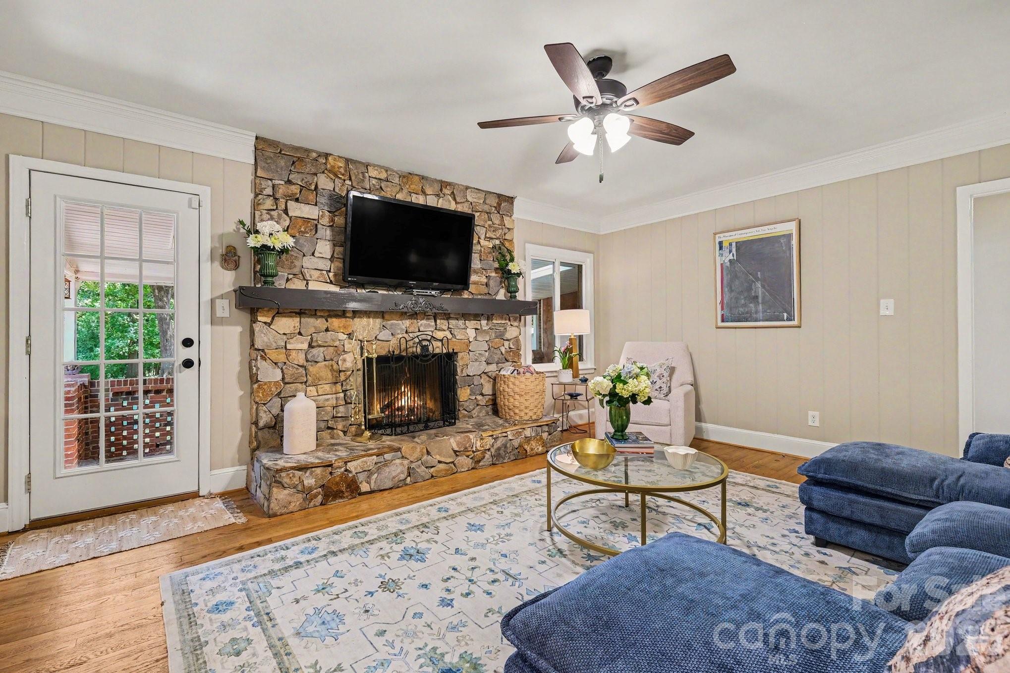 6641 Brookmeade Drive Charlotte NC 28226